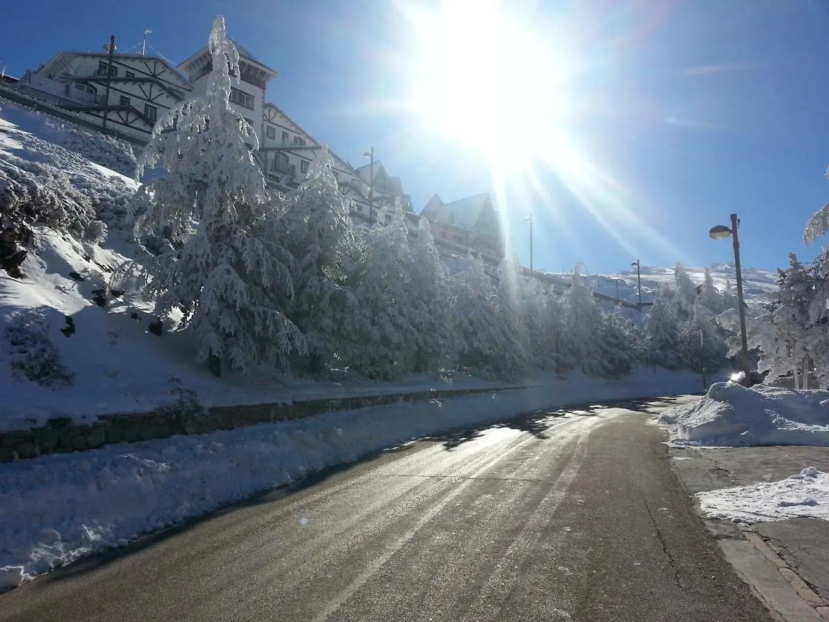 Estudio Cerca Del Telesilla Sierra Nevada 0*,  Spain